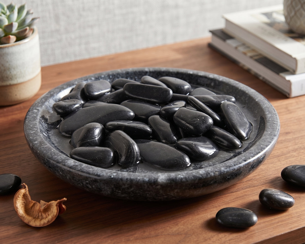 SGI Online Black Polished River Cobbles for Decor - SGI Online
