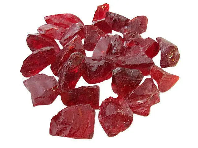 STONED red glass chippings with vibrant translucent red color and irregular shapes for decoration