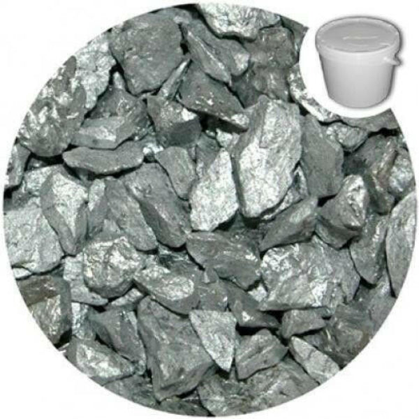 SGI Online silver quartz crystal chippings in a close-up view with a white container
